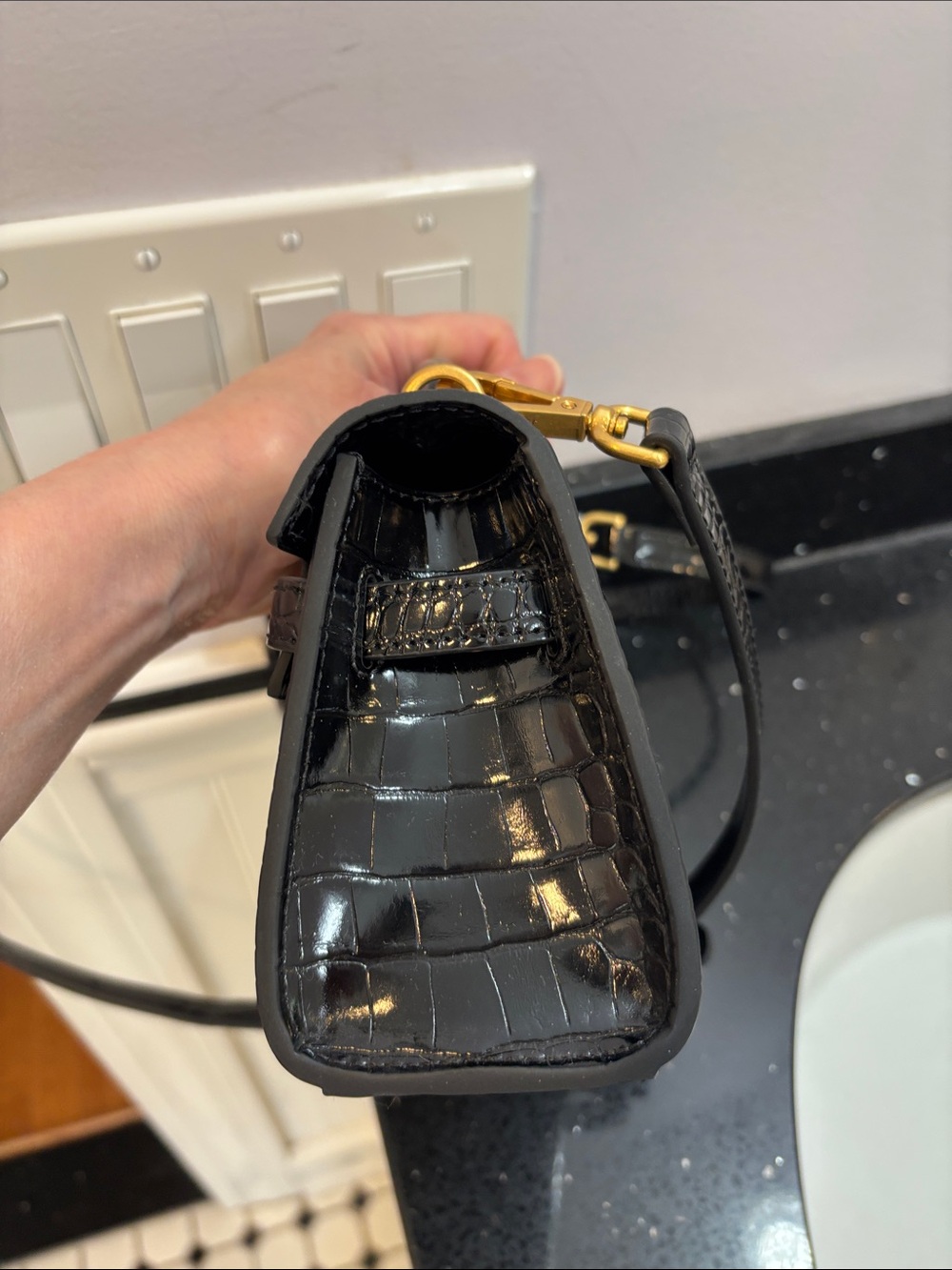 NWOT JW PEI Black Croc Top Handle Crossbody - Picture 4 of 11